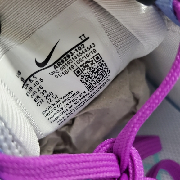 NIKE Air Max 720 Pastel - Picture 8 of 16